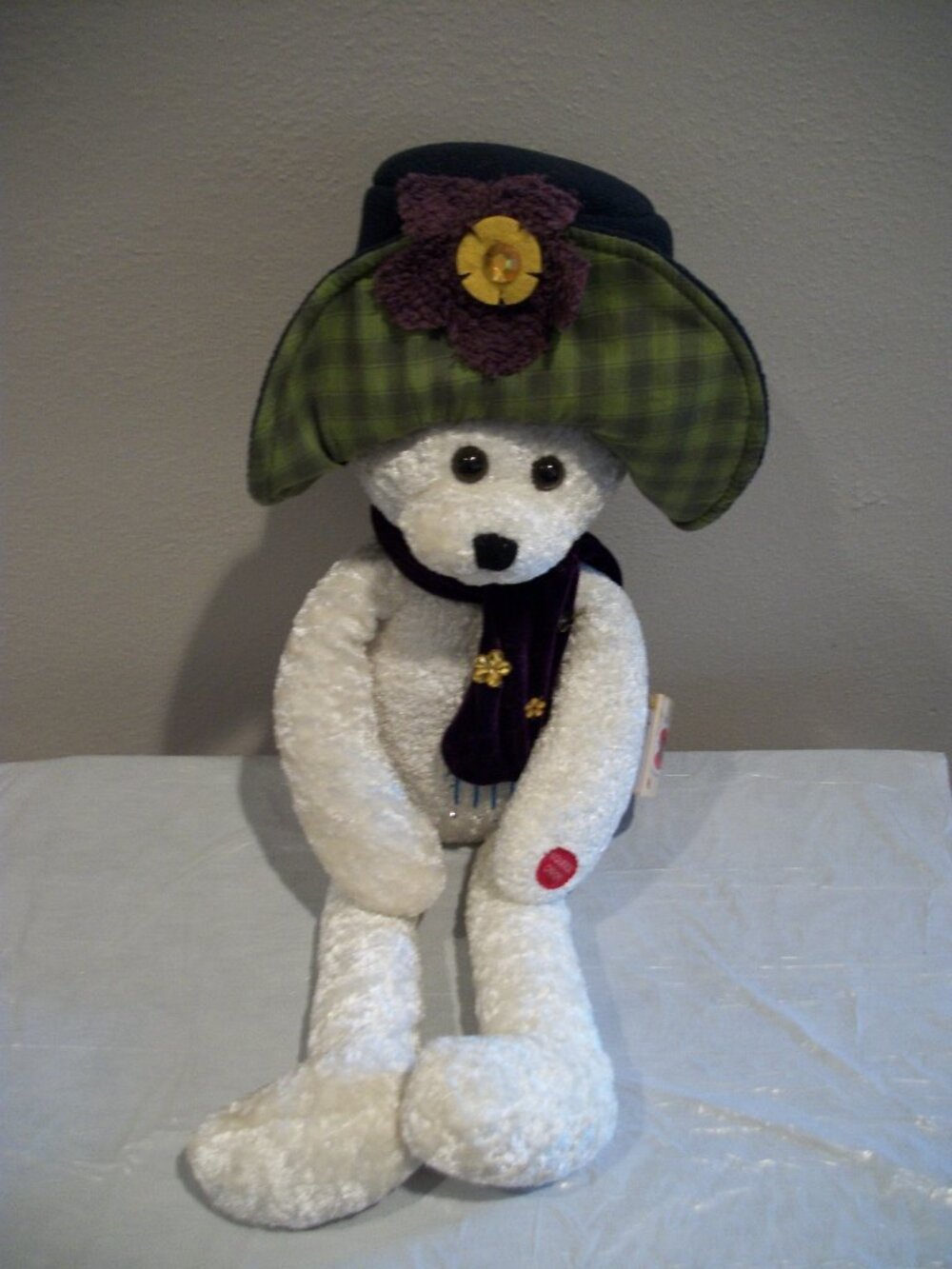 Chantilly Lane Vintage Musical Bear "Molly" 22" Sings "Let It be Me"